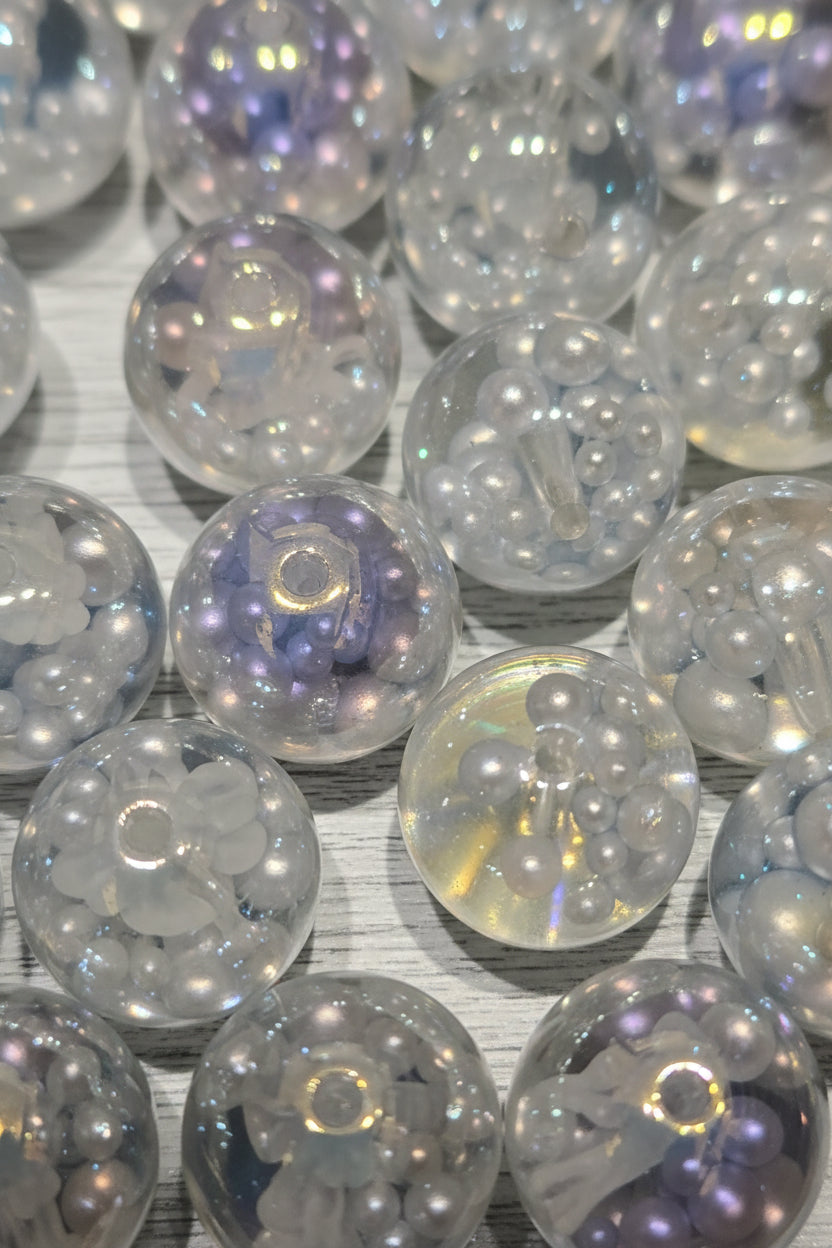 16mm Resin beads with pearls inside - set of 5