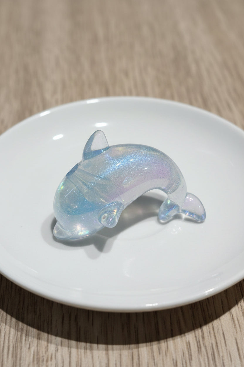 acrylic bead dolphin shaped
