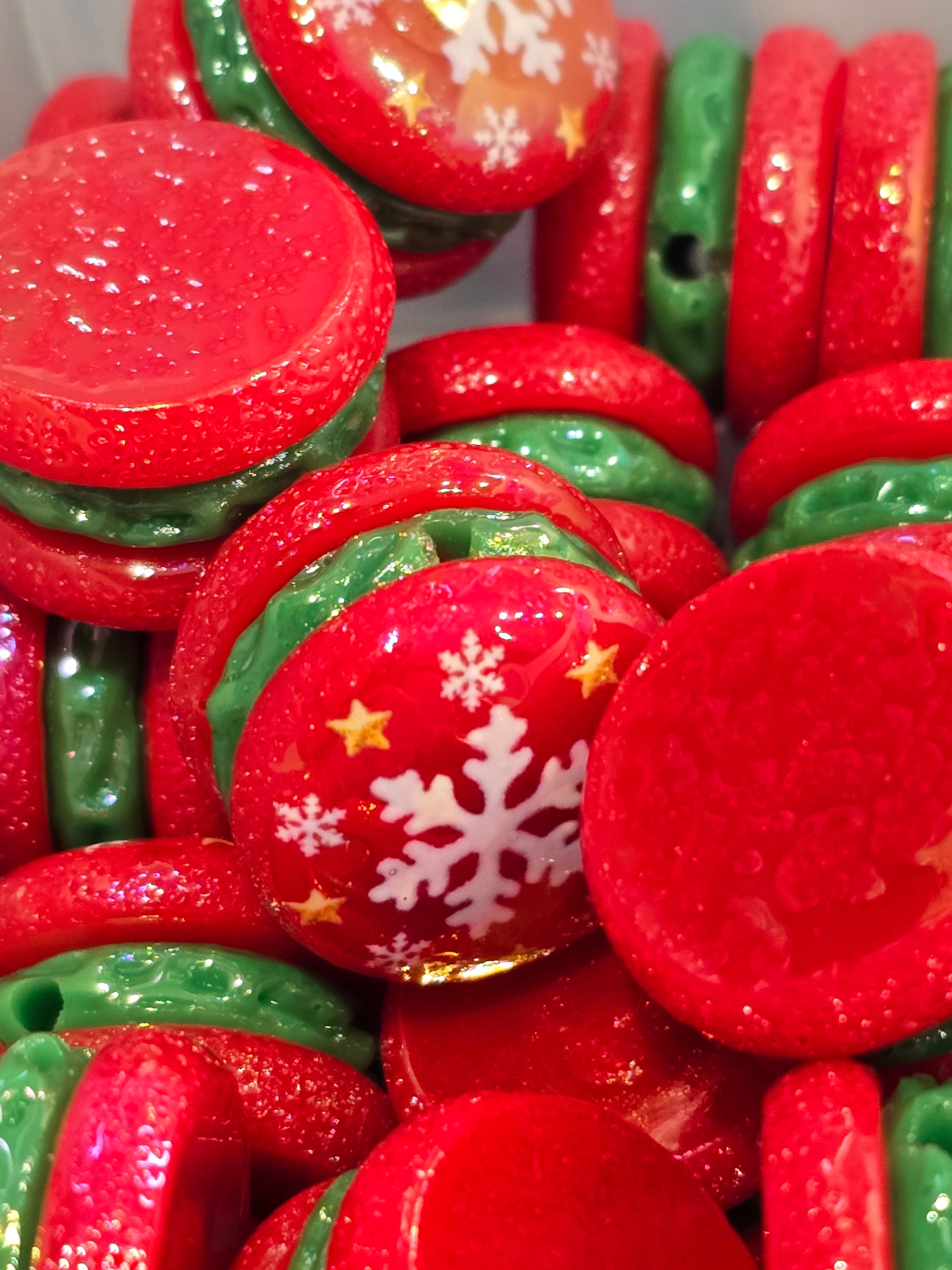 "Red and green glitter resin Christmas cookie bead with snowflake and star design"