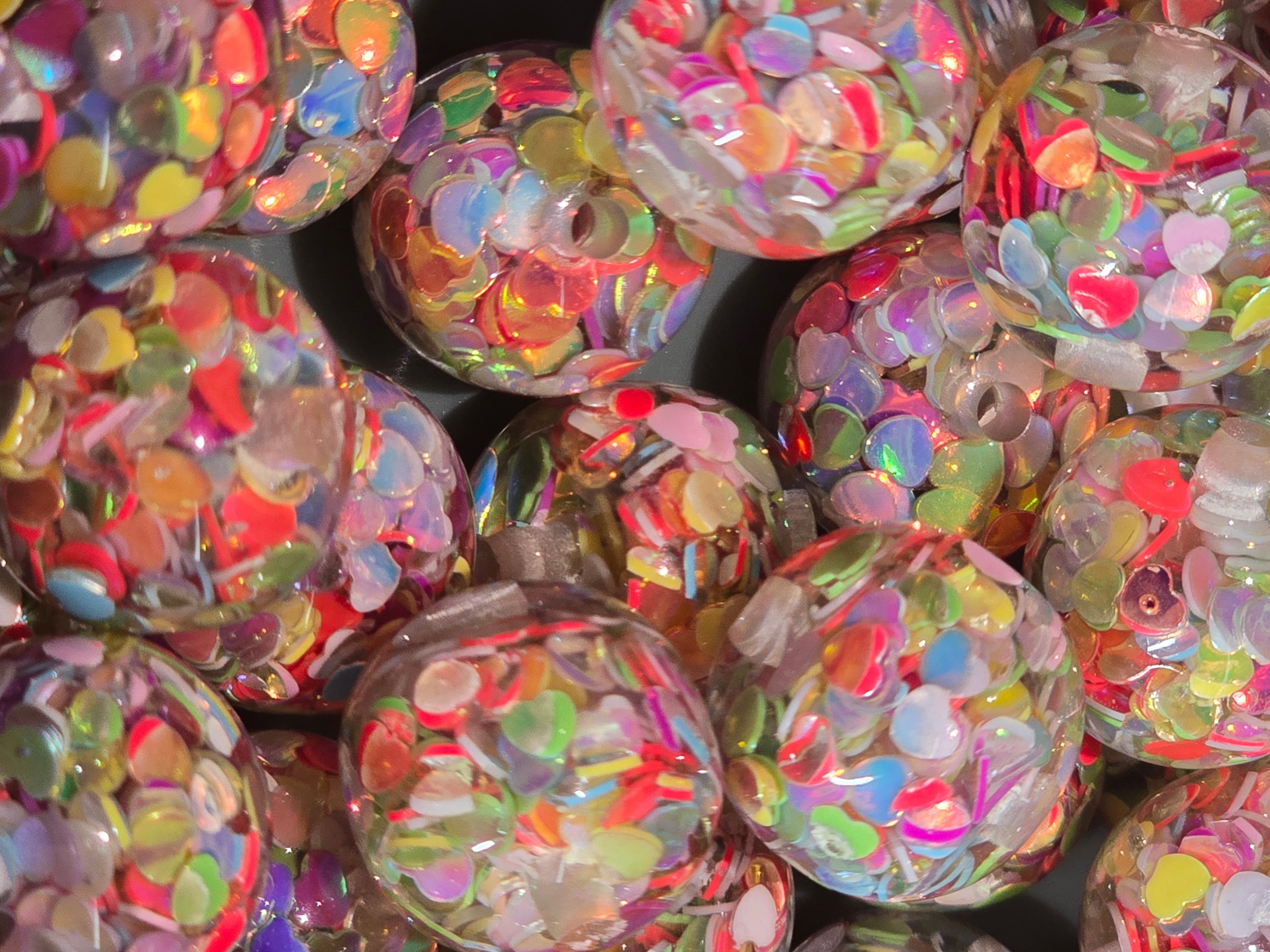 16mm confetti resin beads