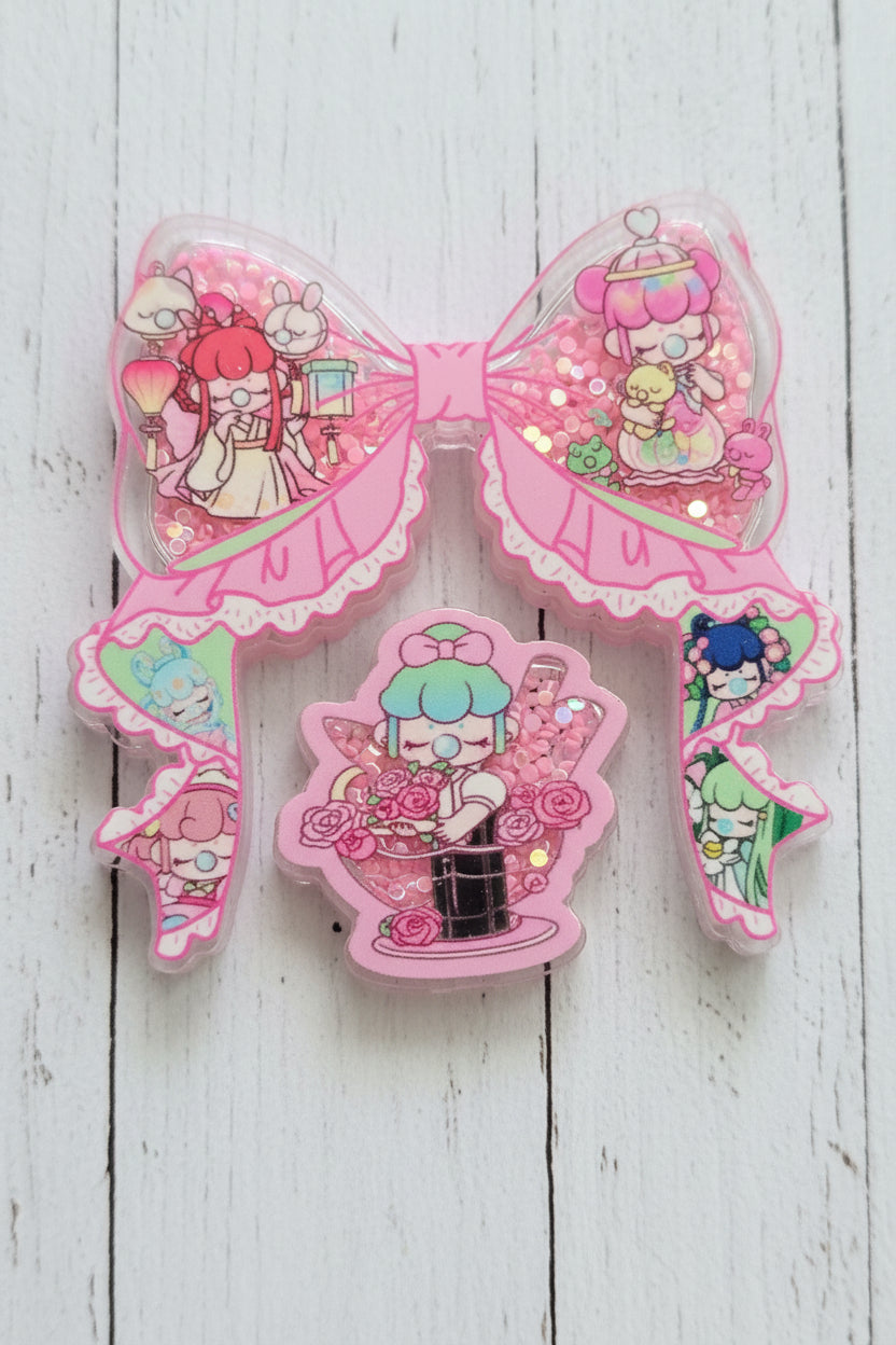 Acrylic shaker bow and bead set with a cute girl