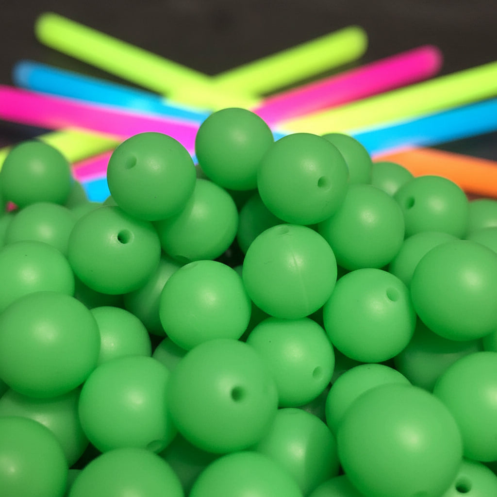 15mm Illuminous silicone beads - 6 for £1.50