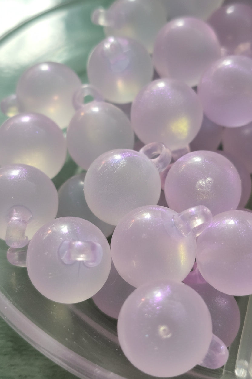 Shimmery pendant beads - set of 10